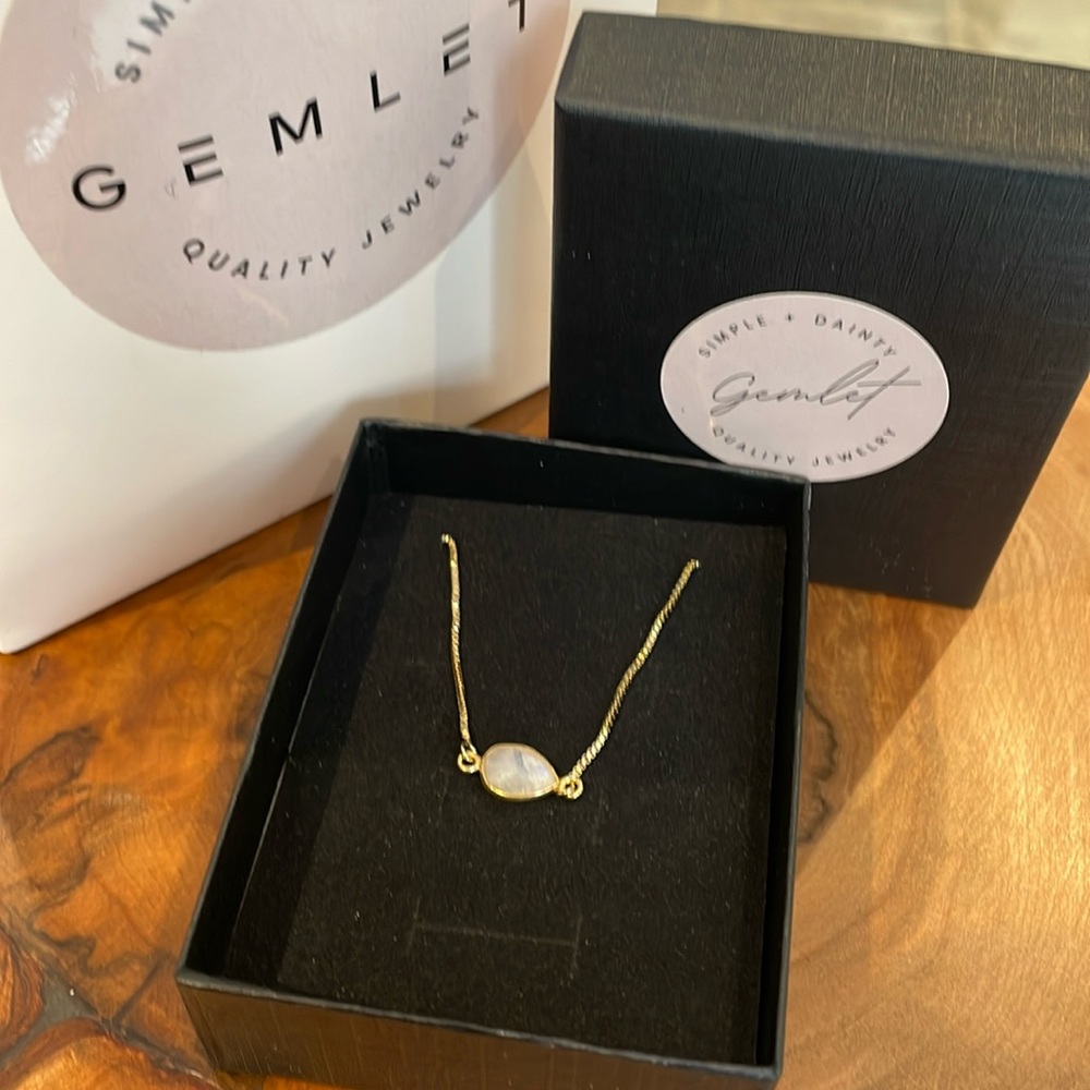 Gelmet gold filled adjustable slide bracelet with white stone